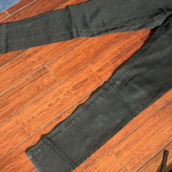 Aqua Jeans - Very Dark Blue/Black Jeans - Straight Leg - Size 26 - Like New - Picture 3 of 5